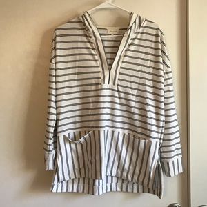 Women’s striped pullover size small